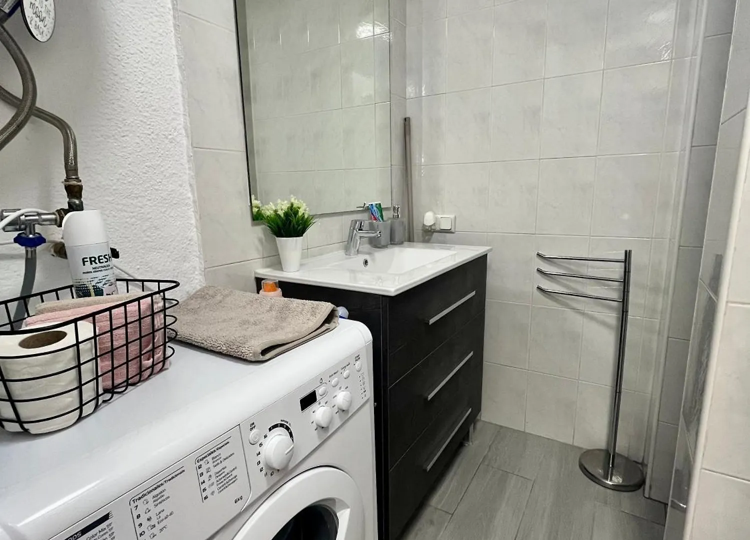 エステポナAcogedor Loft En Recinto Privado - Terapia Saladaアパートメント アパート エステポナ